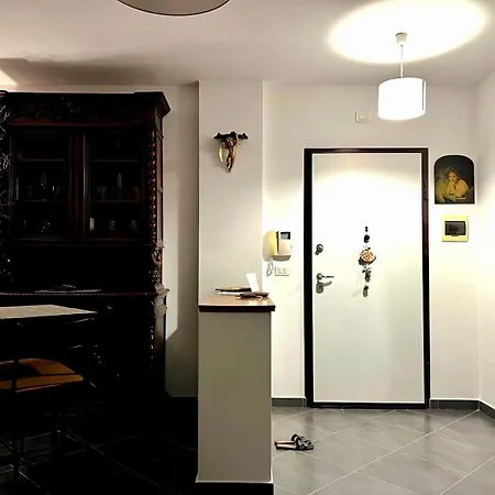 Apartment Gate 10 - Airport
